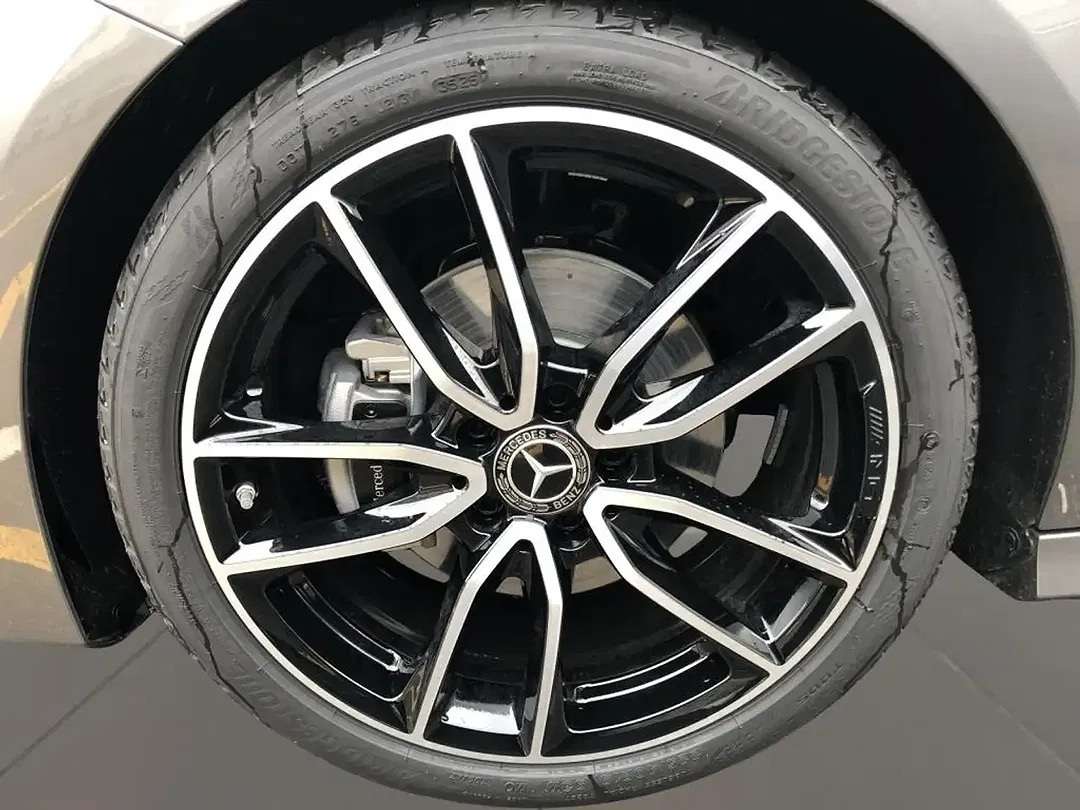 Mercedes-Benz CLA 180 - Thumbnail 8