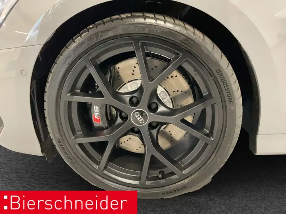 Audi RS3 - Thumbnail 6
