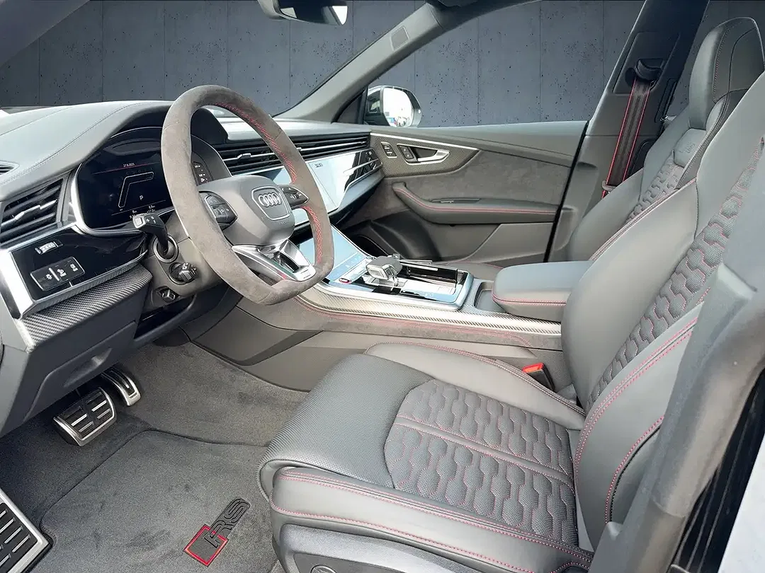 Audi RS Q8 - Thumbnail 9