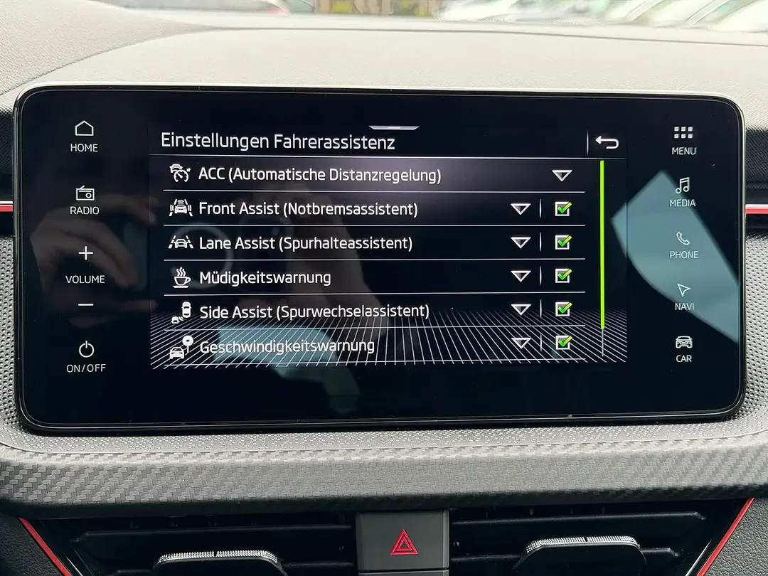 Skoda Kamiq - Thumbnail 14