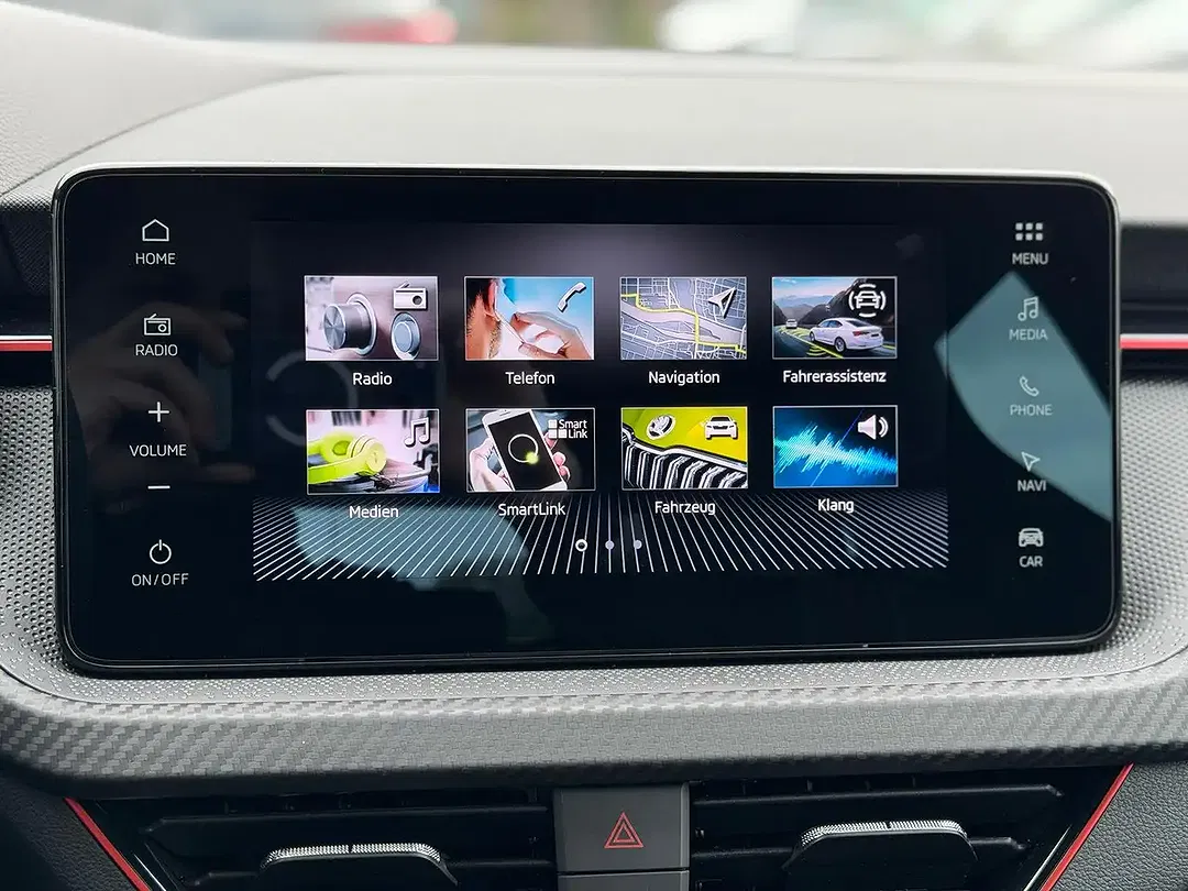 Skoda Kamiq - Thumbnail 8