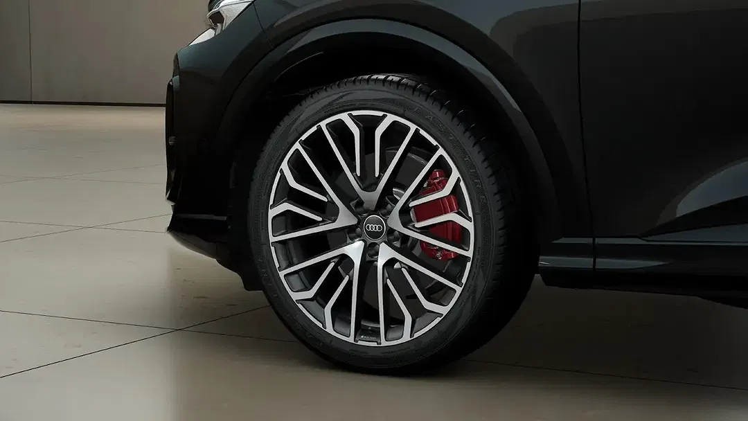 Audi Q5 - Thumbnail 2