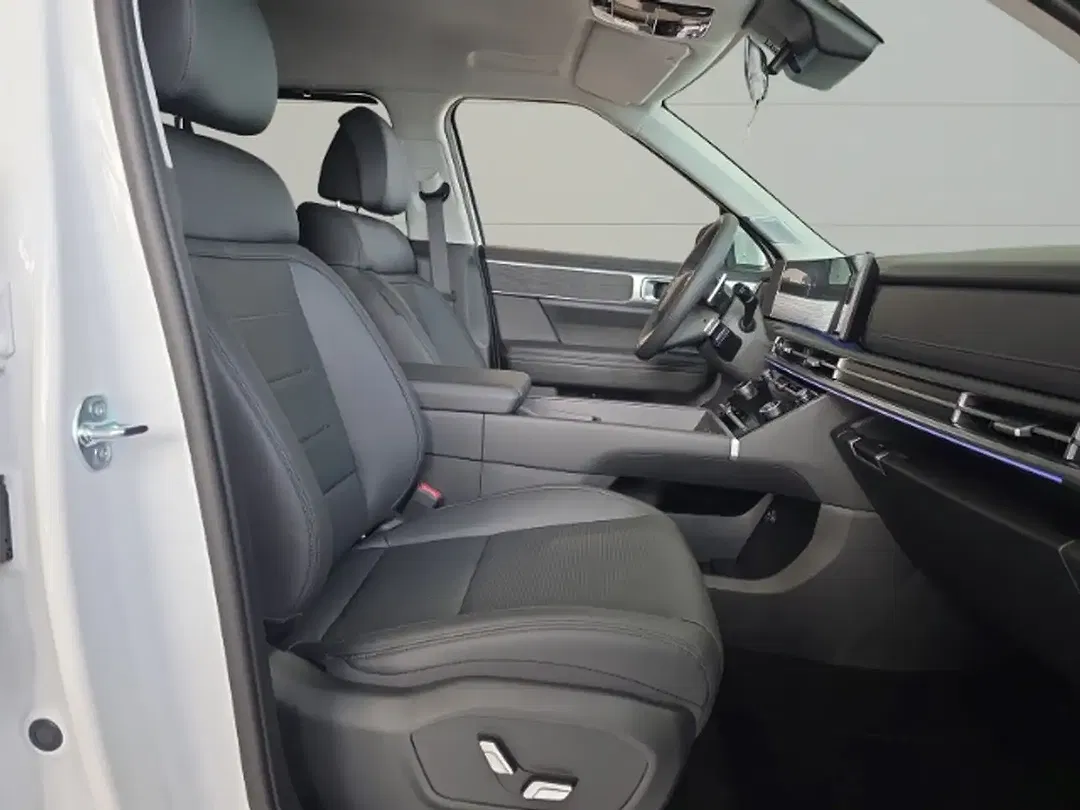 Hyundai SANTA FE - Thumbnail 11