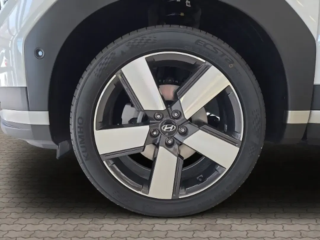 Hyundai SANTA FE - Thumbnail 7