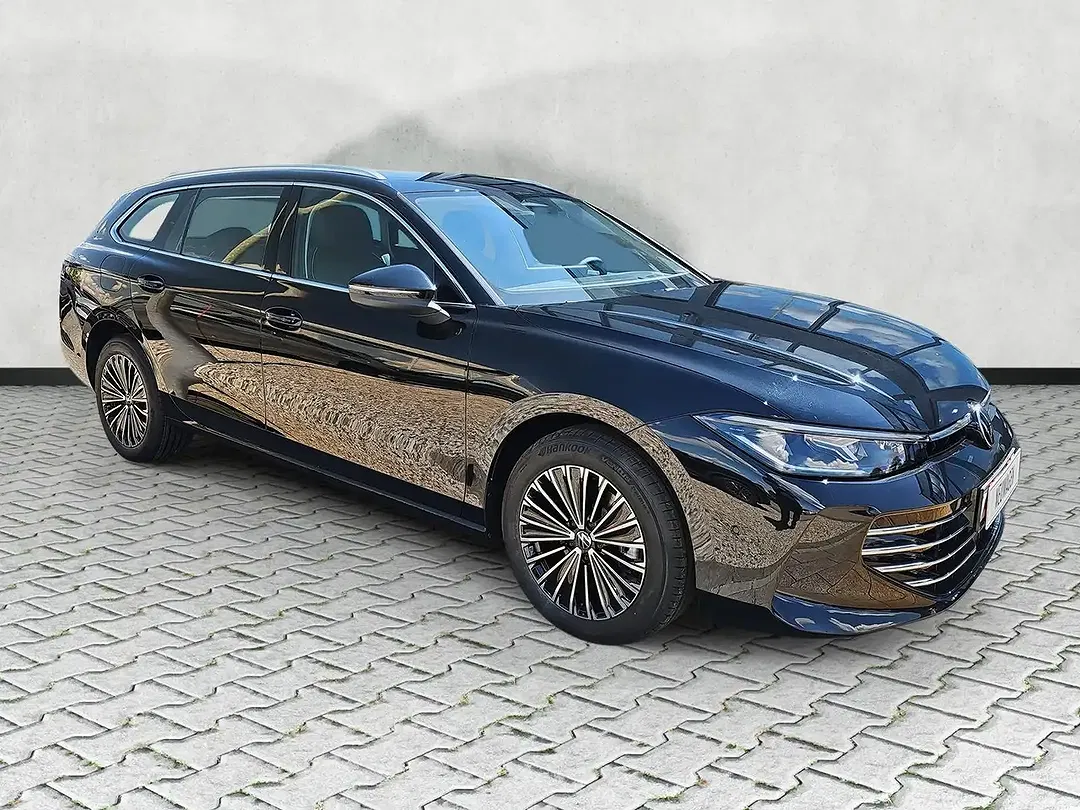 Volkswagen Passat Variant - Thumbnail 2