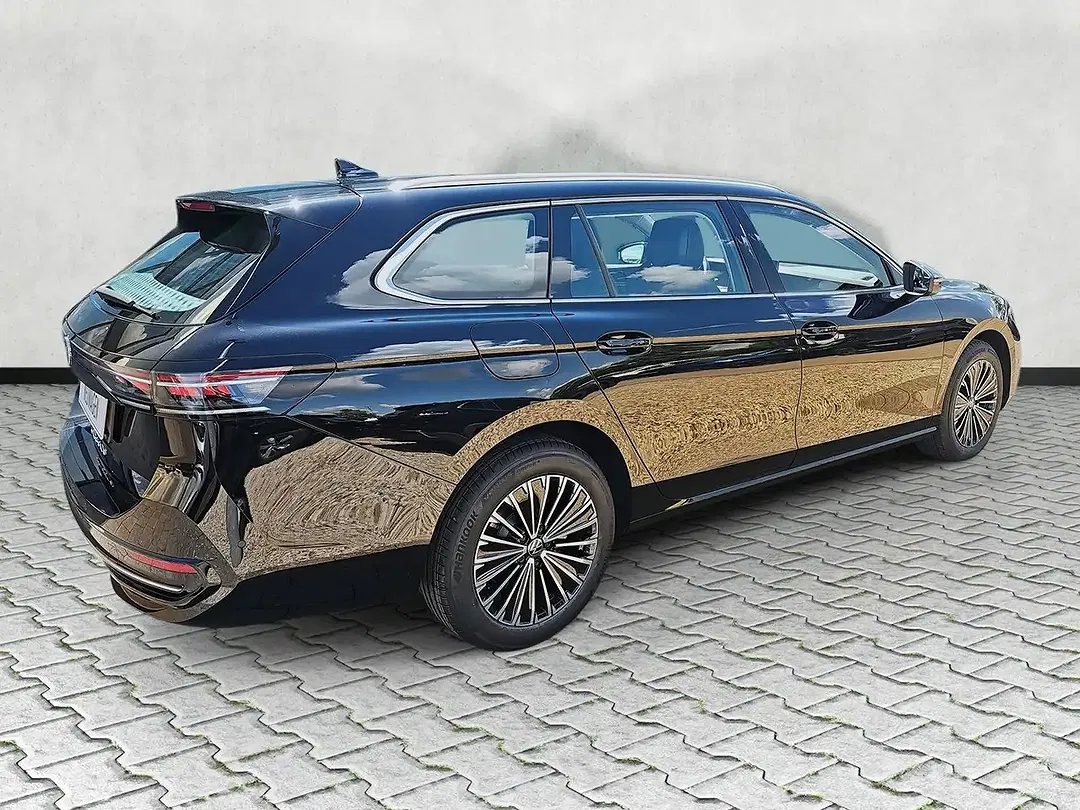 Volkswagen Passat Variant - Thumbnail 8