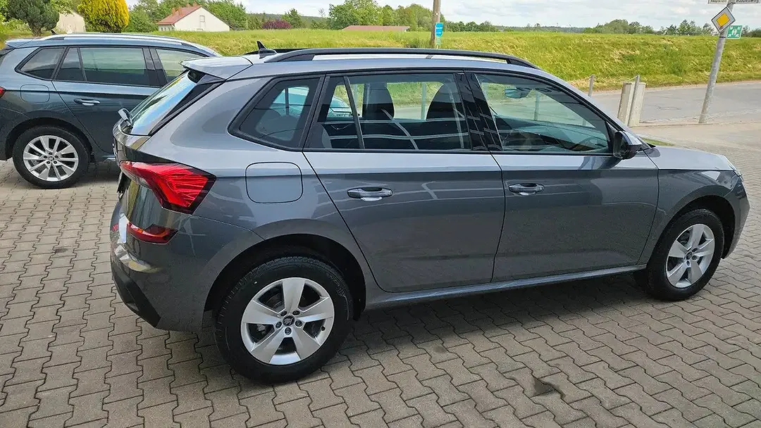 Skoda Kamiq - Thumbnail 7