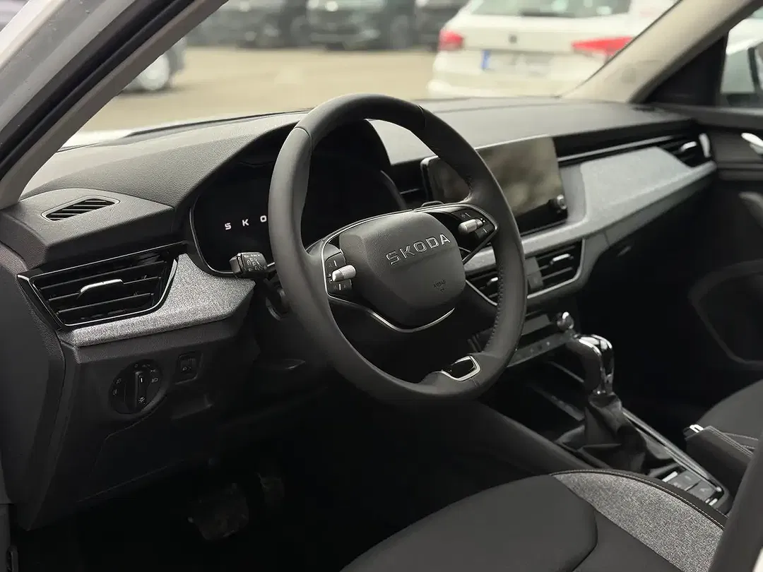 Skoda Kamiq - Thumbnail 9