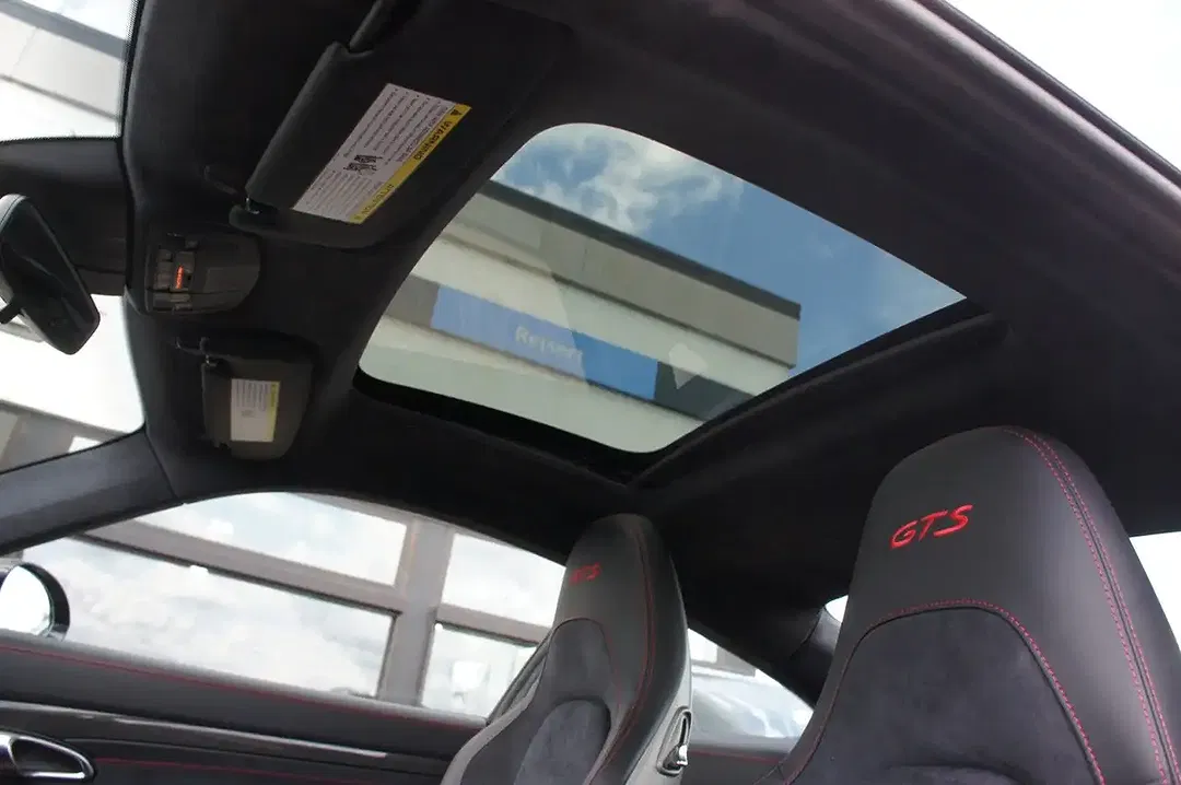Porsche 991 - Thumbnail 17