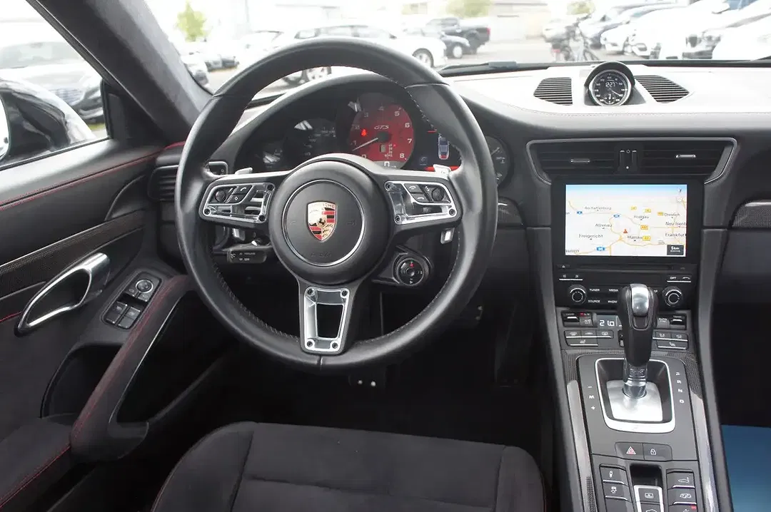 Porsche 991 - Thumbnail 19