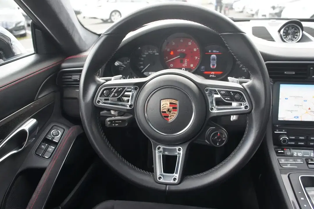 Porsche 991 - Thumbnail 23