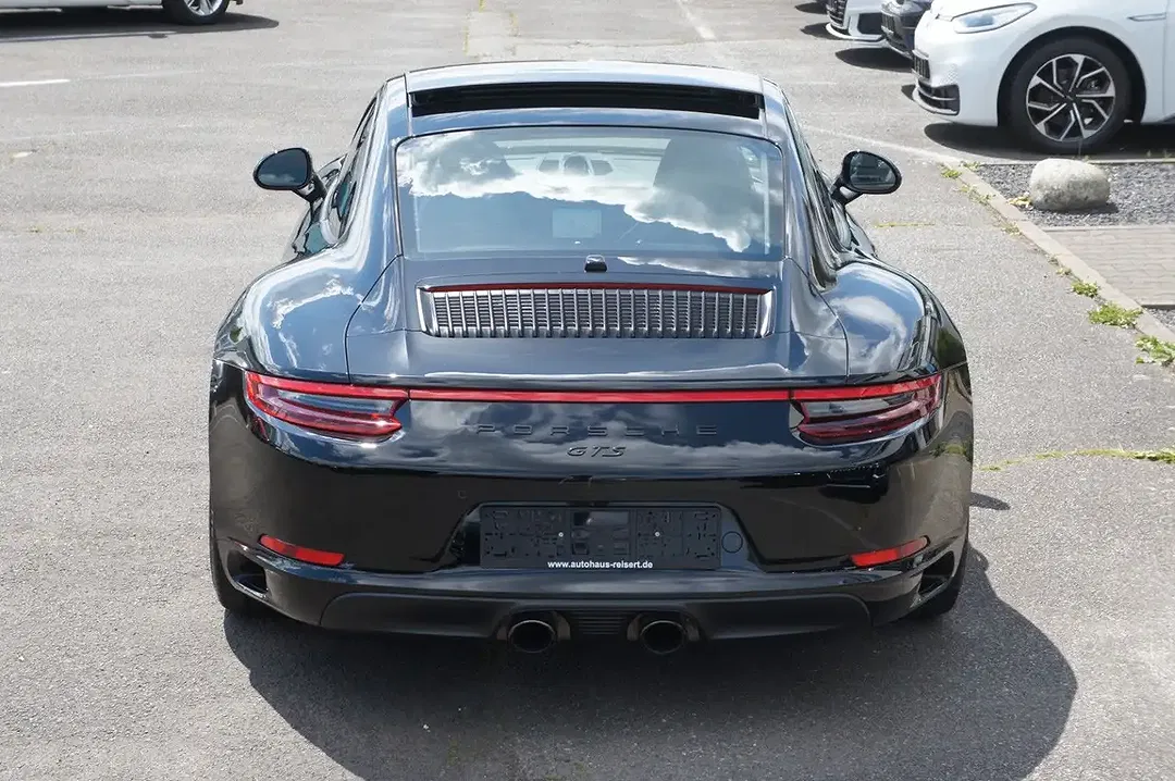 Porsche 991 - Thumbnail 8