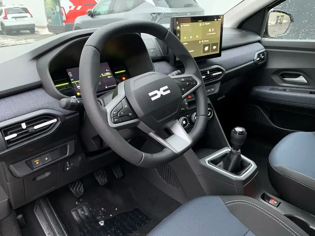 Dacia Sandero - Thumbnail 10