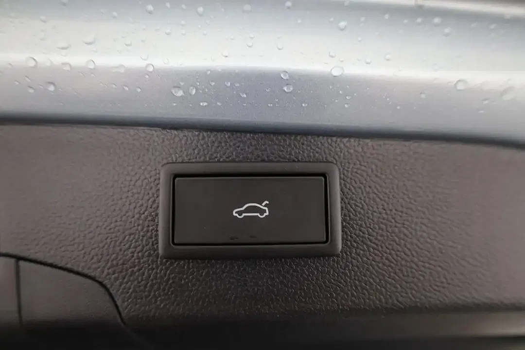 Volkswagen Passat Variant - Thumbnail 14