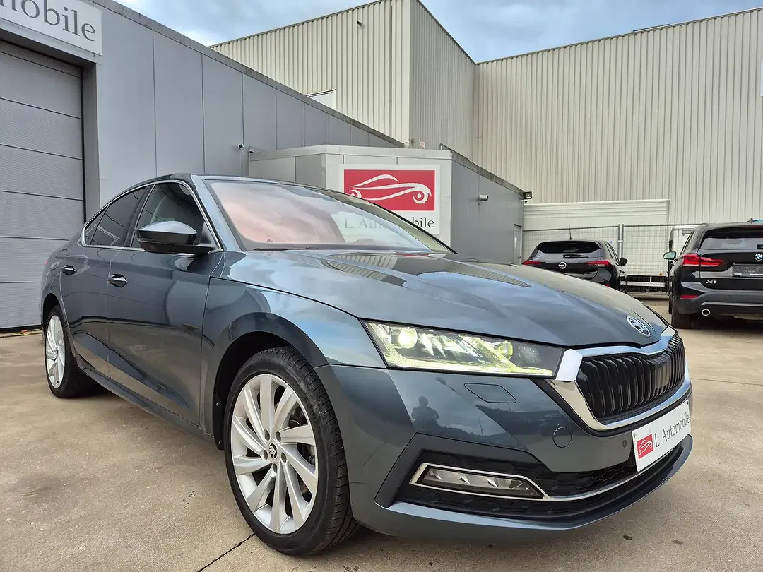 Skoda Octavia - Thumbnail 2
