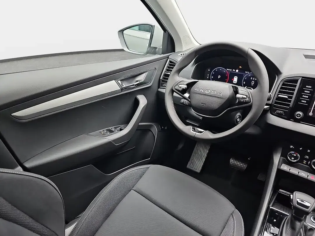 Skoda Karoq - Thumbnail 8