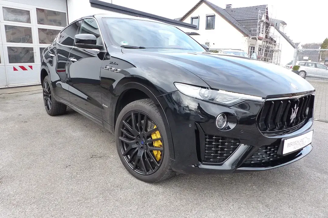 Maserati Levante Q4 Modena