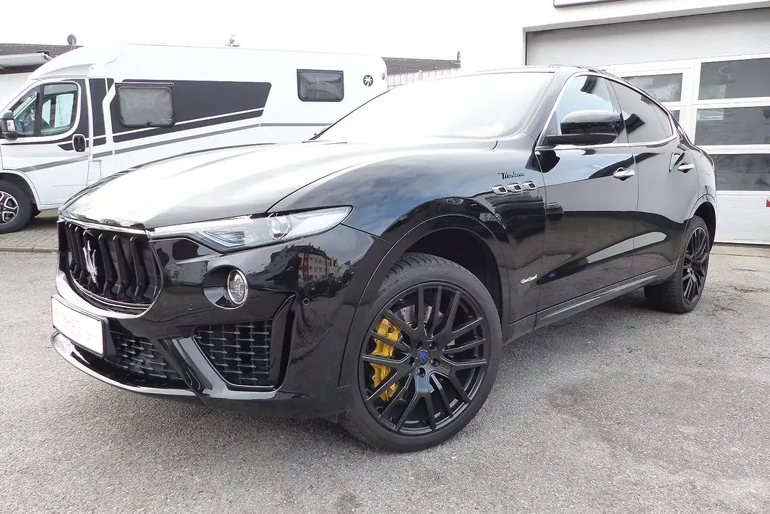 Maserati Levante - Thumbnail 2