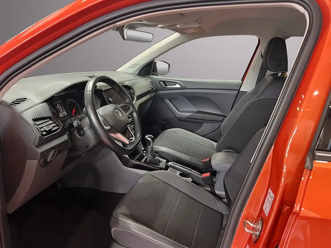 Volkswagen T-Cross - Thumbnail 10