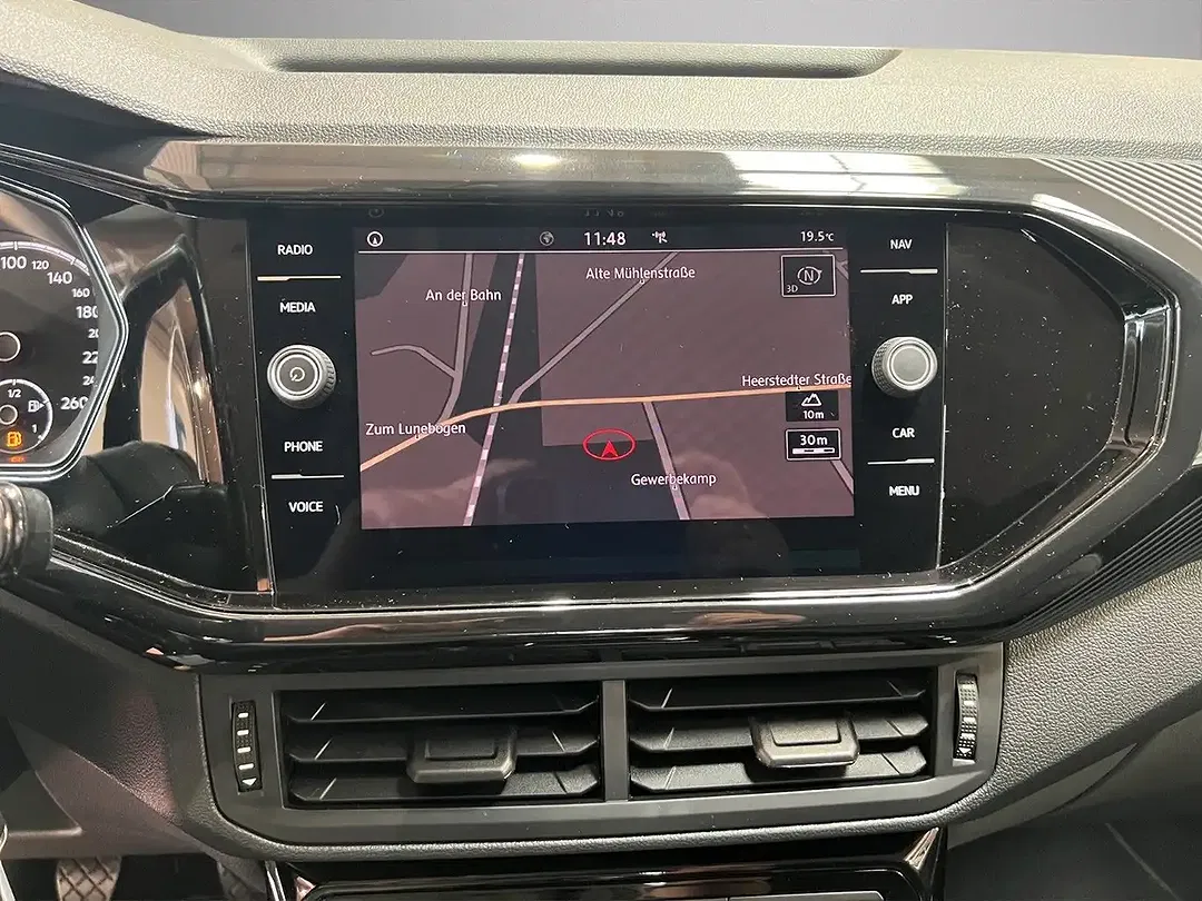 Volkswagen T-Cross - Thumbnail 14