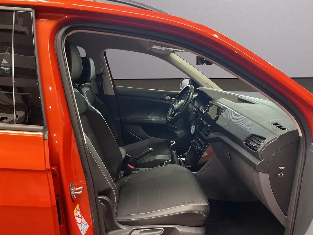 Volkswagen T-Cross - Thumbnail 15