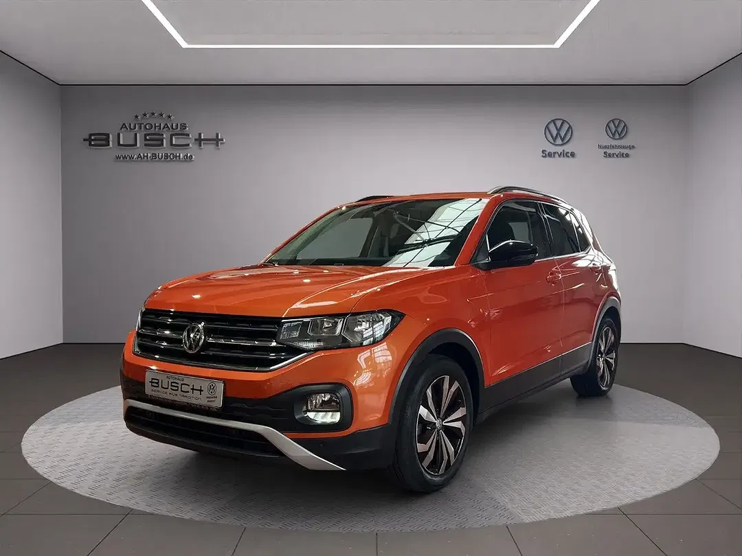 Volkswagen T-Cross - Thumbnail 2