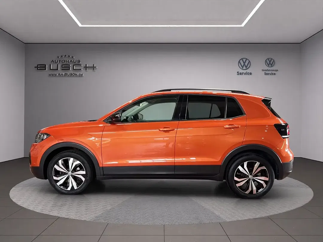 Volkswagen T-Cross - Thumbnail 4