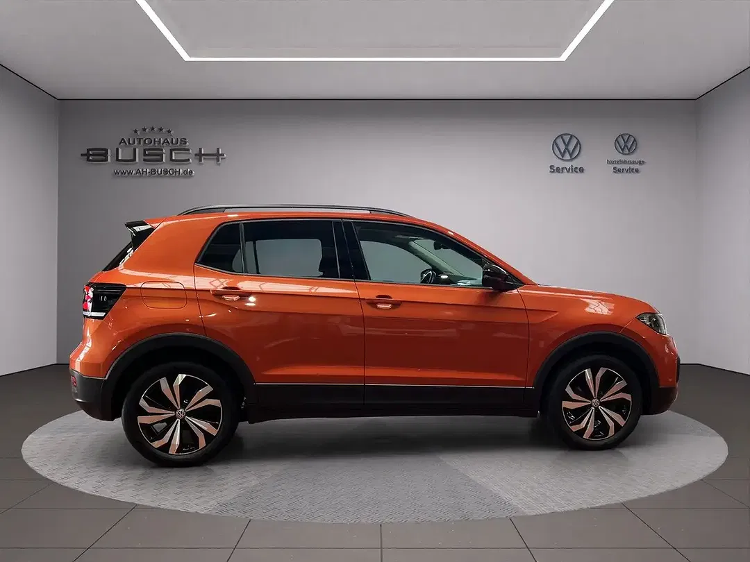 Volkswagen T-Cross - Thumbnail 8