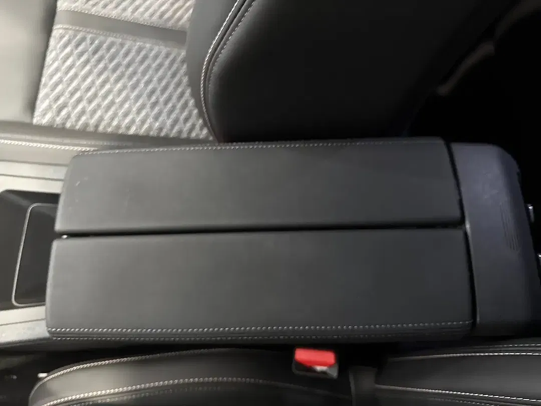 Peugeot 308 - Thumbnail 10