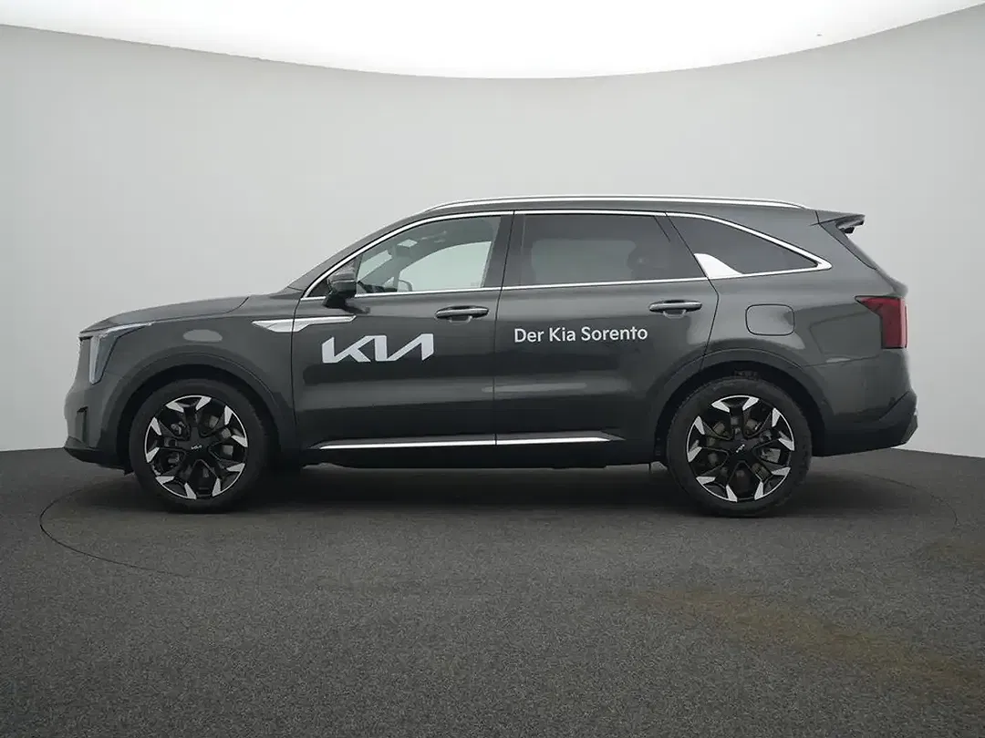 Kia Sorento - Thumbnail 4