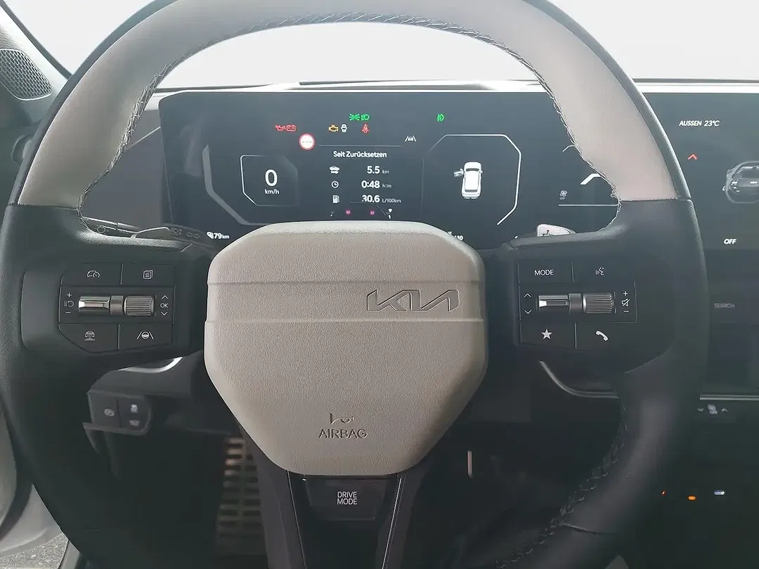 Kia K4 - Thumbnail 13