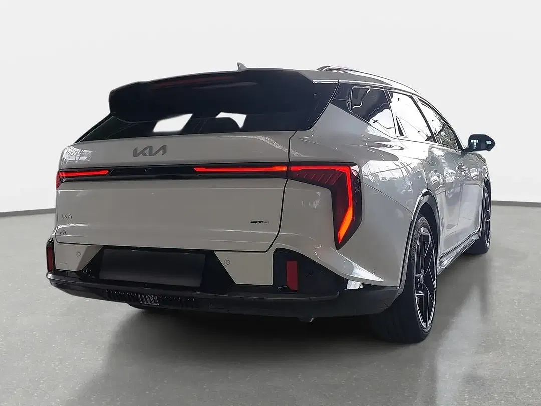 Kia K4 - Thumbnail 3