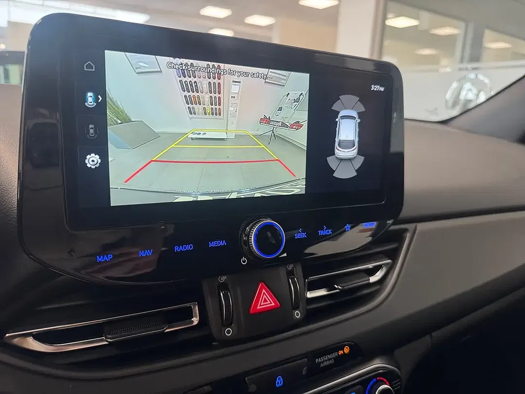 Hyundai i30 - Thumbnail 13