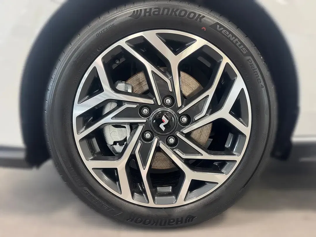 Hyundai i30 - Thumbnail 3