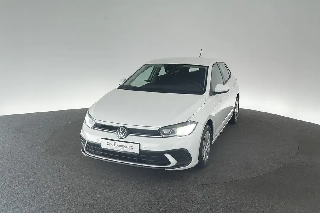 Volkswagen Polo - Thumbnail 1