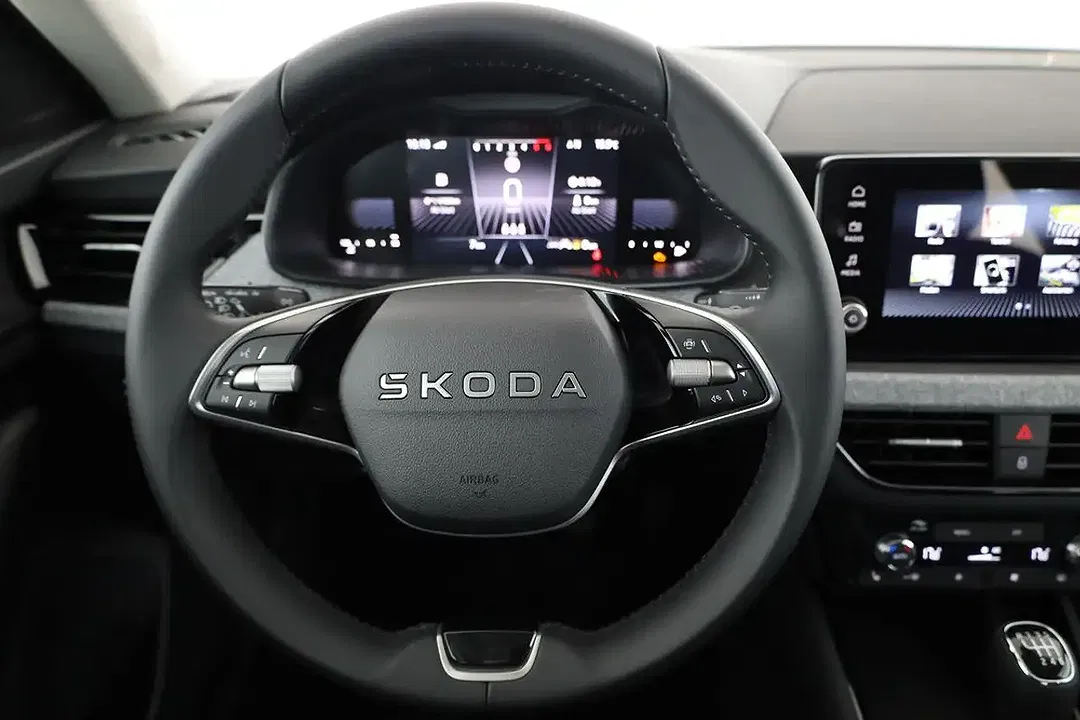 Skoda Kamiq - Thumbnail 6