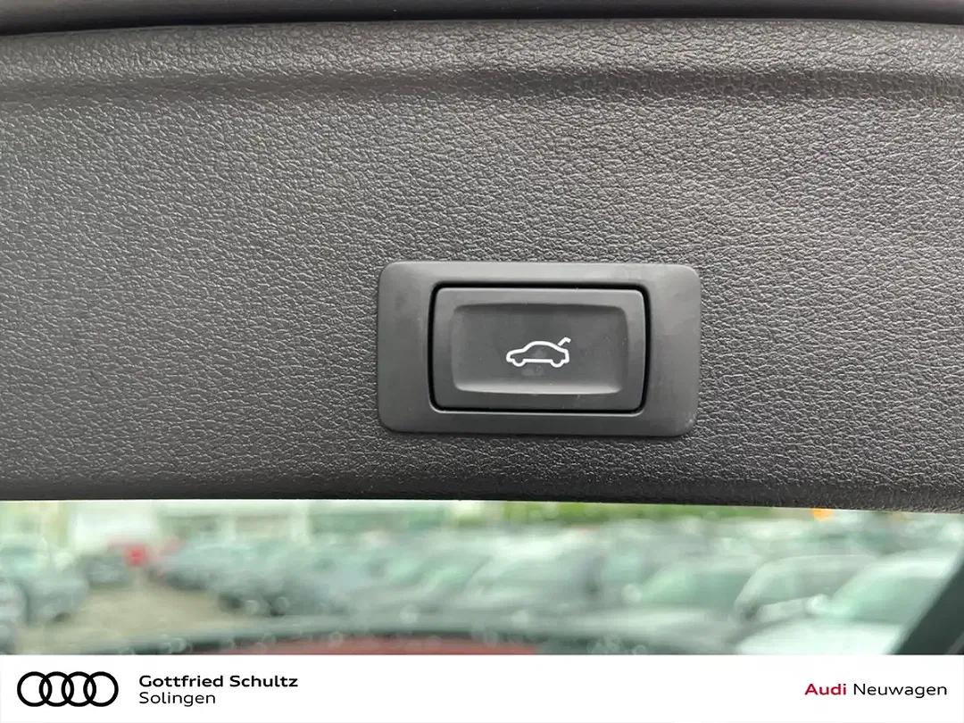 Audi A4 - Thumbnail 11