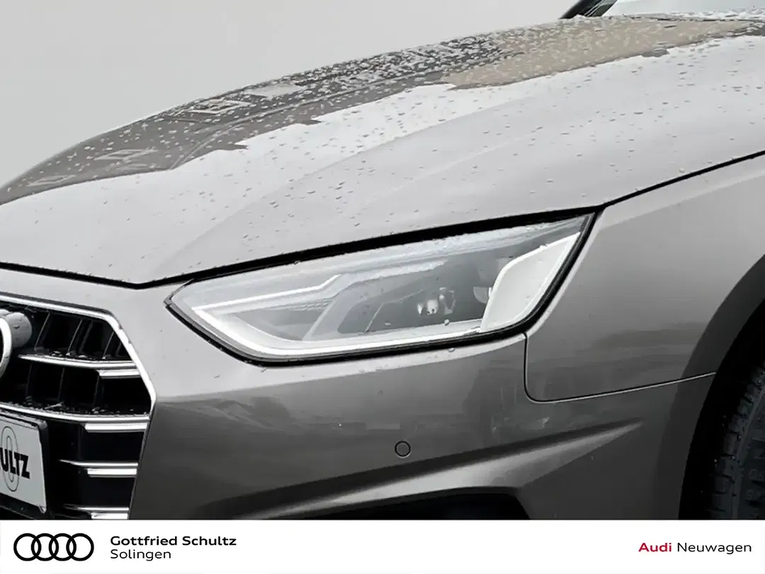 Audi A4 - Thumbnail 4