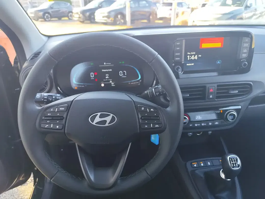 Hyundai i10 - Thumbnail 10