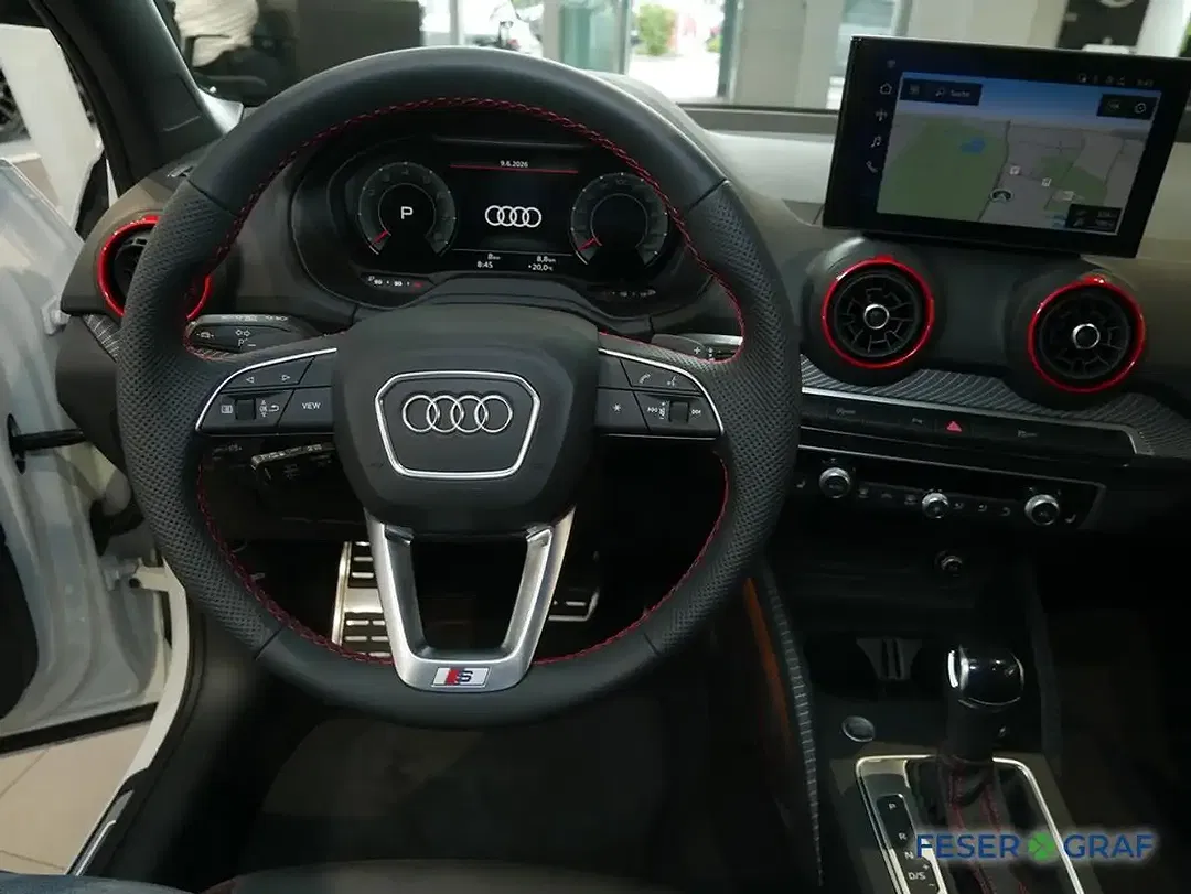 Audi Q2 - Thumbnail 8