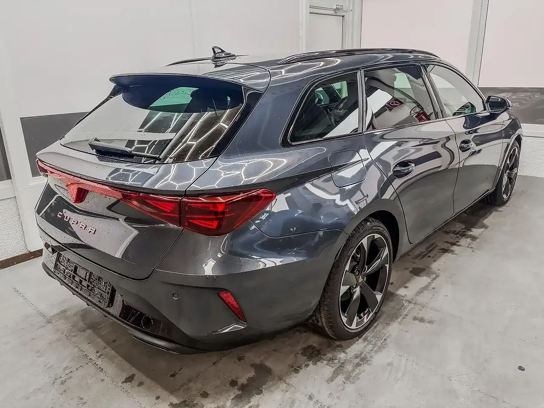 CUPRA Leon - Thumbnail 5