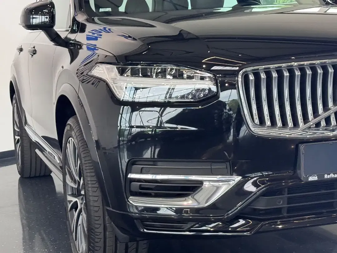 Volvo XC90 - Thumbnail 10