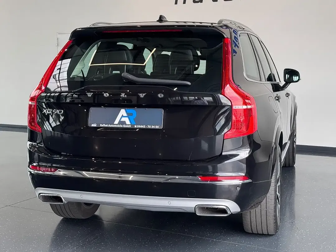 Volvo XC90 - Thumbnail 14