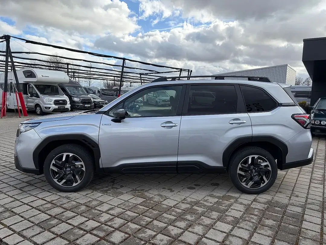 Subaru Forester - Thumbnail 5