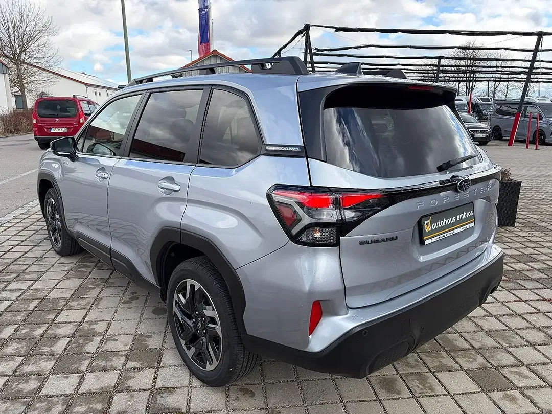 Subaru Forester - Thumbnail 6