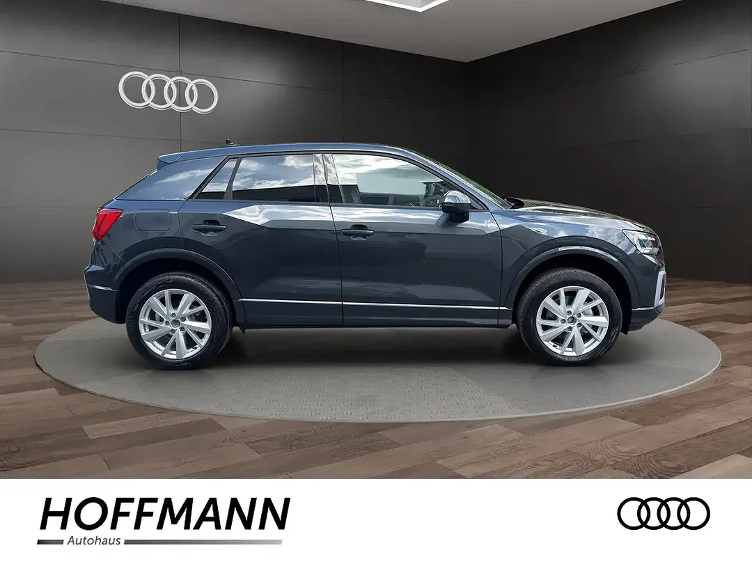 Audi Q2 - Thumbnail 3