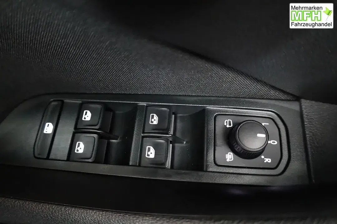 Skoda Kamiq - Thumbnail 7