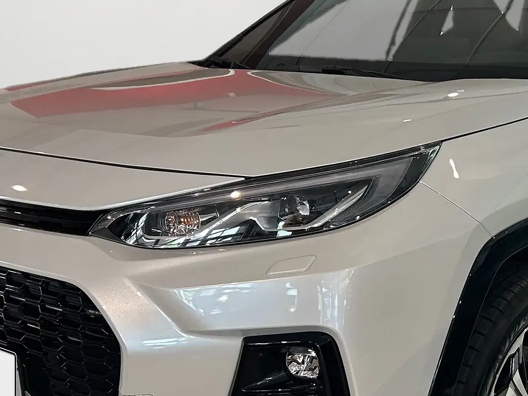 Suzuki Across - Thumbnail 5