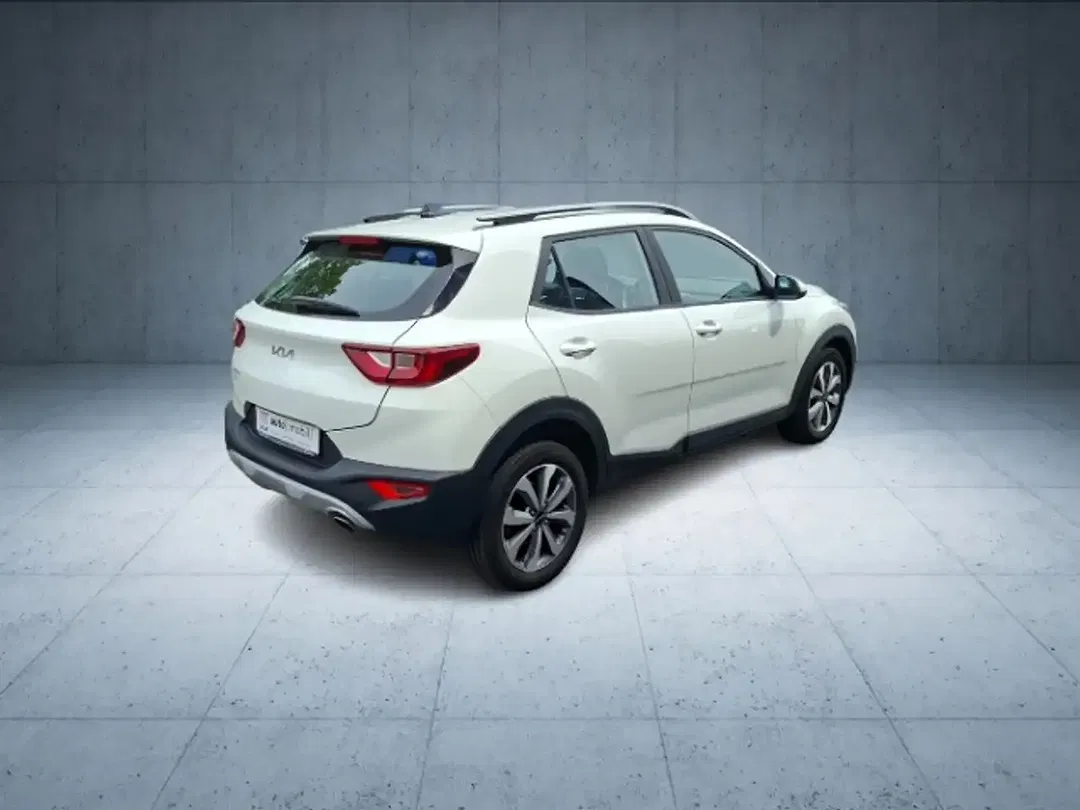 Kia Stonic - Thumbnail 15