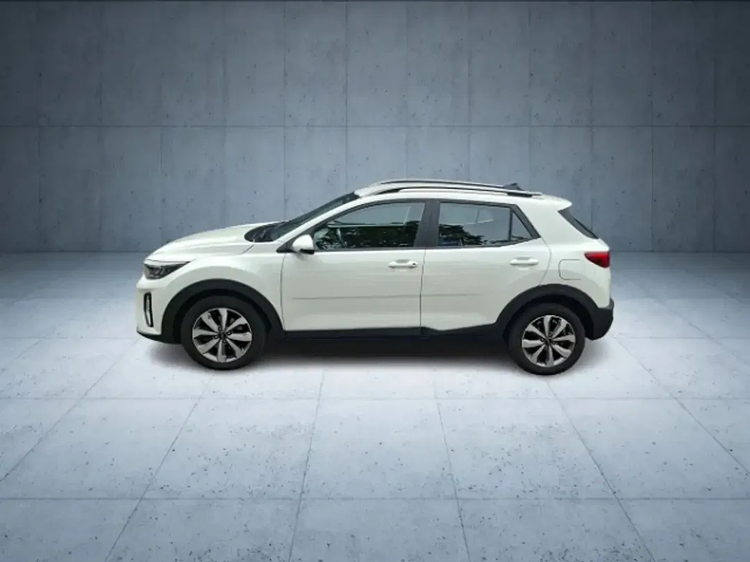 Kia Stonic - Thumbnail 2